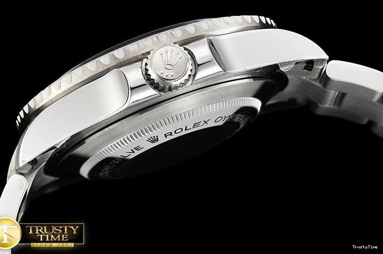 1030 ROLSD076 – Seadweller FreshLook 1016